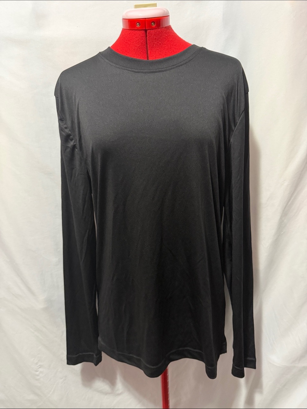 Hanes Men's Long Sleeve Crew Neck Shirt - Black